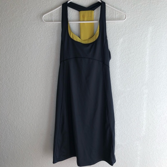 Lola Activewear Dress Small - Picture 1 of 3